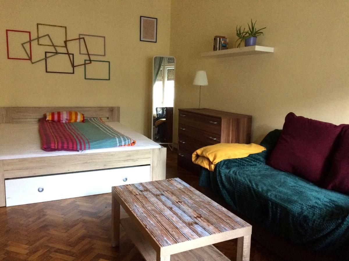 Zen Hostel By Central Market Βουδαπέστη Εξωτερικό φωτογραφία
