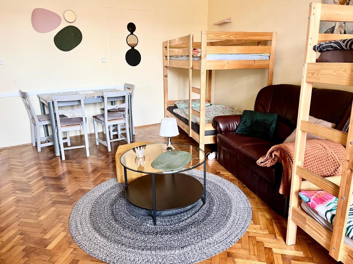 Zen Hostel By Central Market Βουδαπέστη Εξωτερικό φωτογραφία