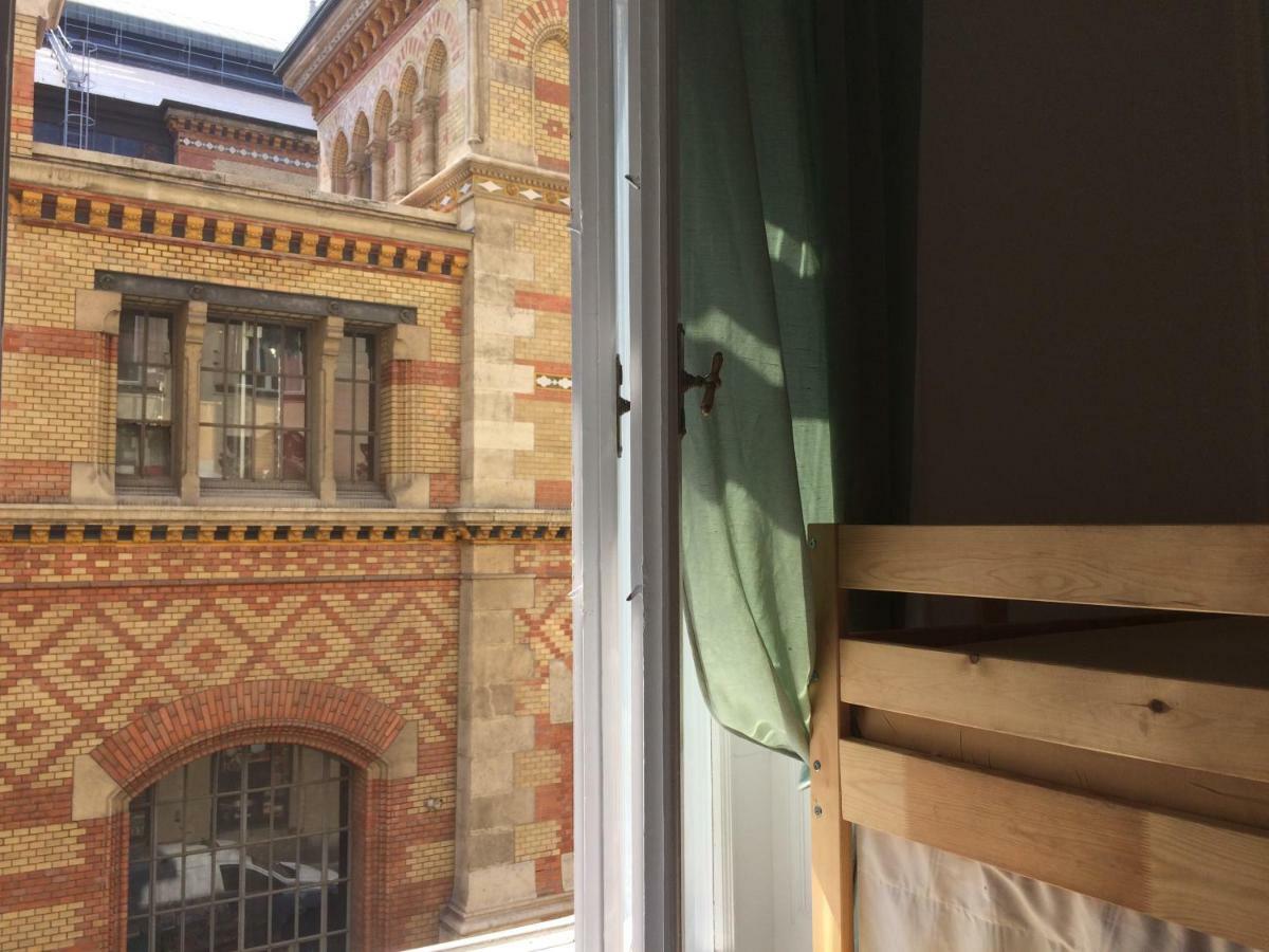Zen Hostel By Central Market Βουδαπέστη Εξωτερικό φωτογραφία
